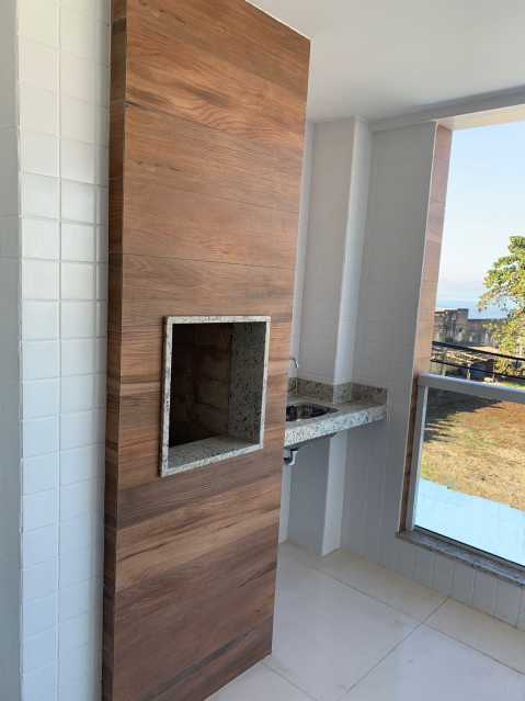 Apartamento à venda com 2 quartos, 68m² - Foto 3