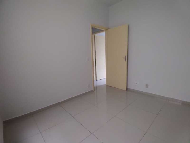 Apartamento à venda com 2 quartos, 66m² - Foto 7