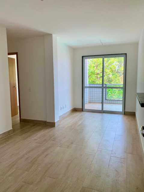 Apartamento à venda com 2 quartos, 60m² - Foto 3