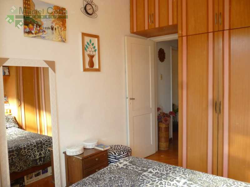 Apartamento à venda com 3 quartos, 65m² - Foto 9