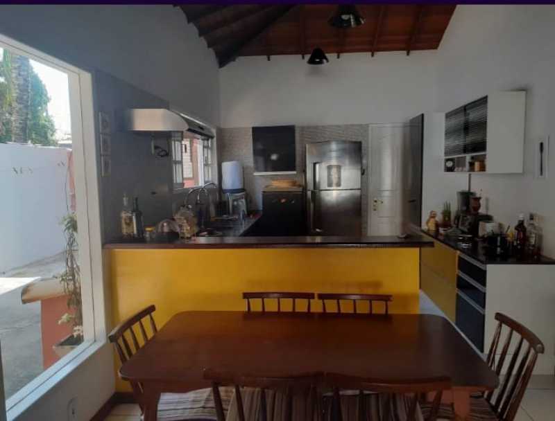 Casa à venda com 3 quartos, 396m² - Foto 16