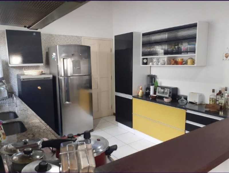 Casa à venda com 3 quartos, 396m² - Foto 17