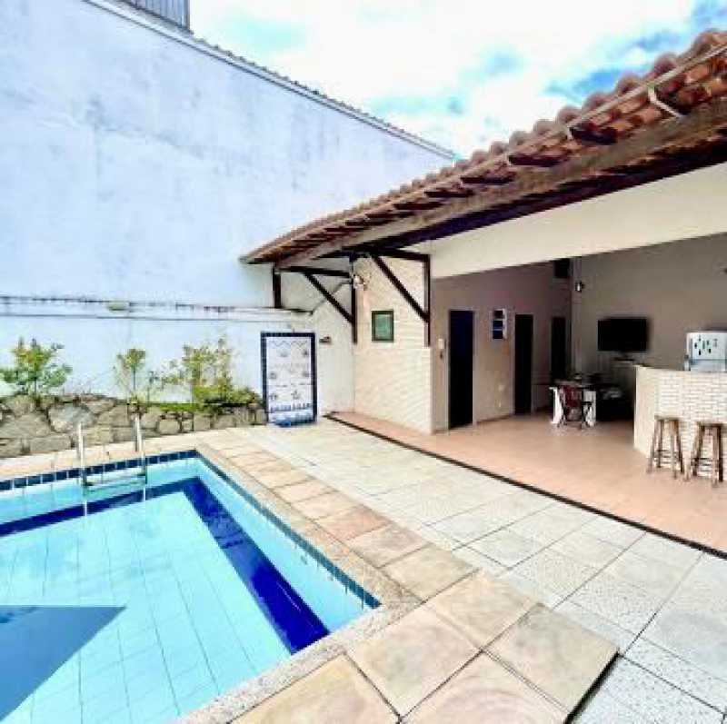 Casa à venda com 3 quartos, 367m² - Foto 6