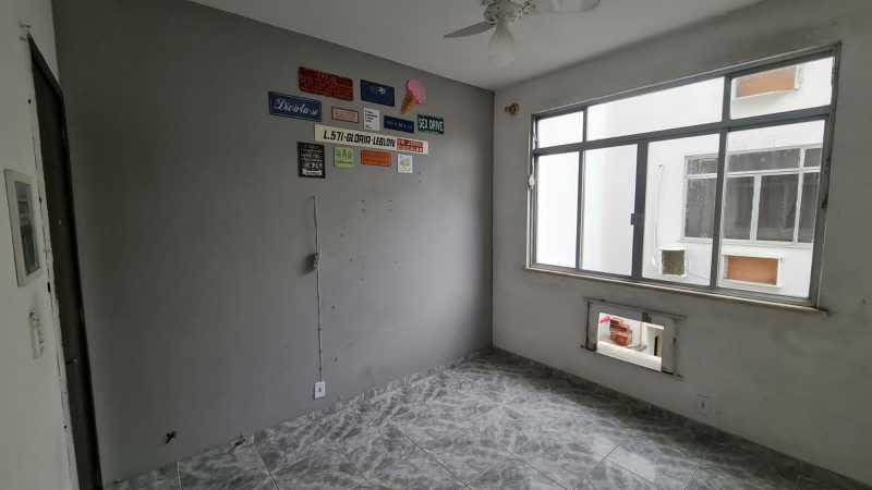 Apartamento à venda com 3 quartos, 91m² - Foto 9