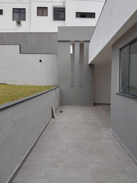 Casa à venda com 4 quartos, 568m² - Foto 25