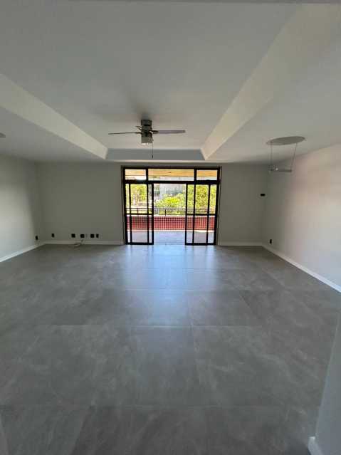 Apartamento, 4 quartos, 200 m² - Foto 4