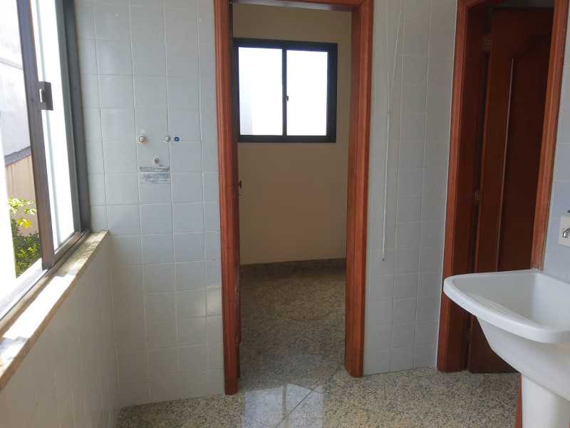 Apartamento à venda com 3 quartos, 120m² - Foto 11