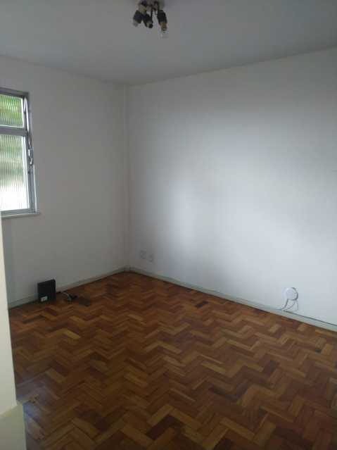 Apartamento à venda com 3 quartos, 70m² - Foto 2