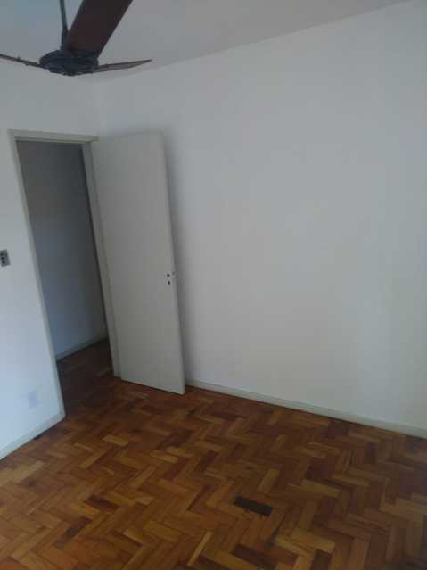 Apartamento à venda com 3 quartos, 70m² - Foto 9