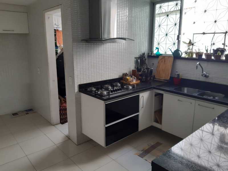 Apartamento à venda com 2 quartos, 85m² - Foto 8