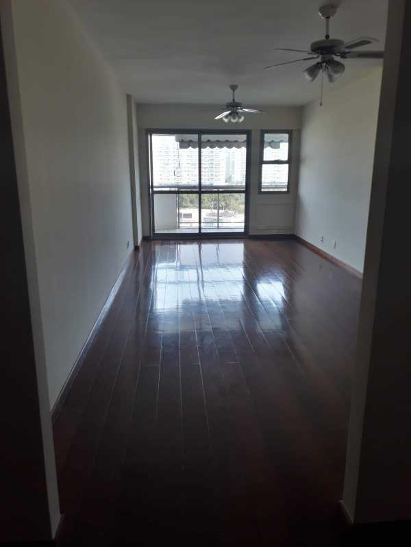 Apartamento à venda com 4 quartos, 141m² - Foto 5