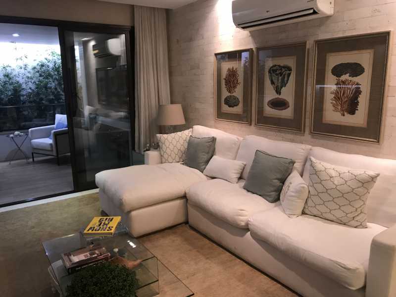 Apartamento à venda com 4 quartos, 131m² - Foto 3