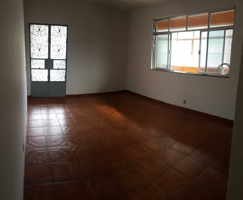 Casa à venda com 2 quartos, 234m² - Foto 4