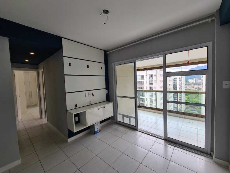 Apartamento à venda com 2 quartos, 76m² - Foto 5