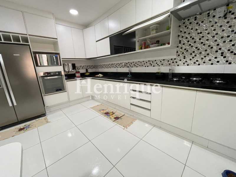 Casa, 4 quartos, 228 m² - Foto 10