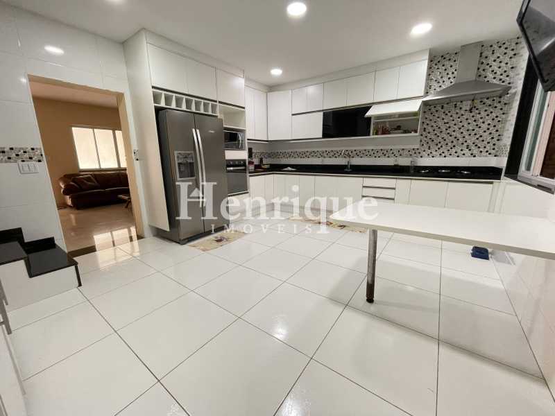 Casa, 4 quartos, 228 m² - Foto 11