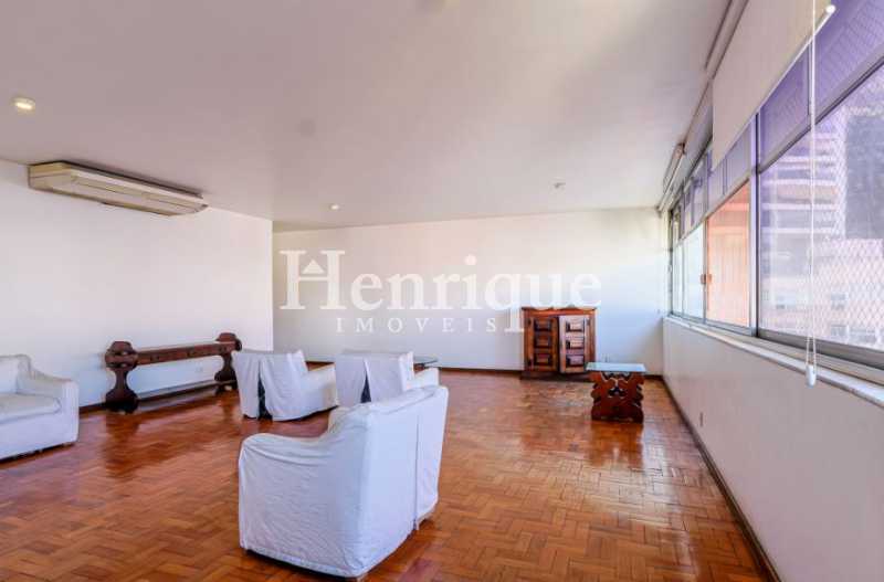 Apartamento, 4 quartos, 244 m² - Foto 2
