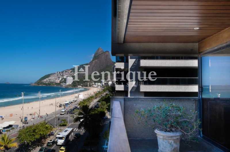 Apartamento, 3 quartos, 260 m² - Foto 1