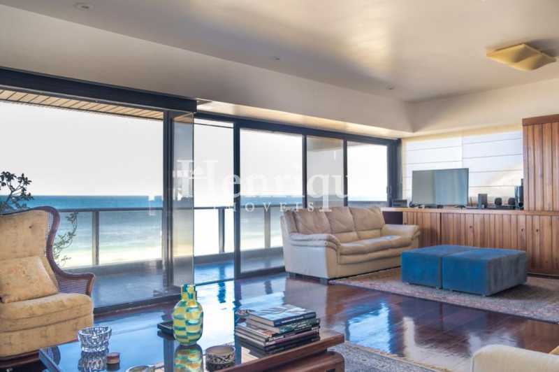 Apartamento, 3 quartos, 260 m² - Foto 2