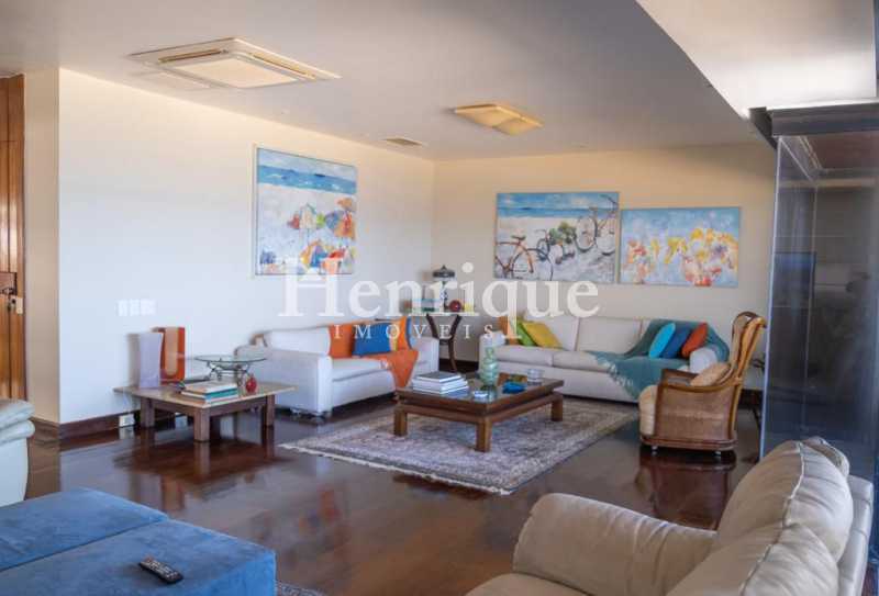 Apartamento, 3 quartos, 260 m² - Foto 3