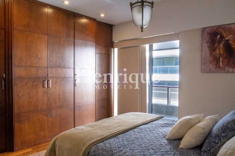 Apartamento, 3 quartos, 260 m² - Foto 5