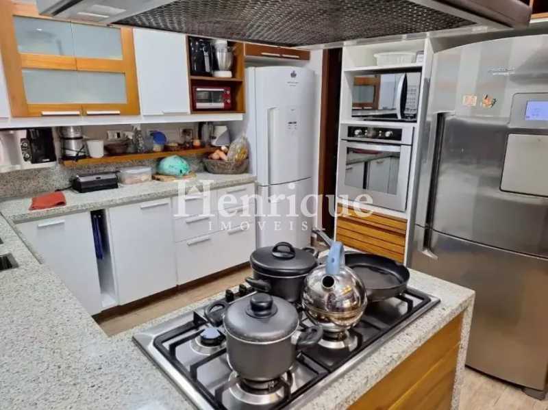 Casa, 4 quartos, 259 m² - Foto 23