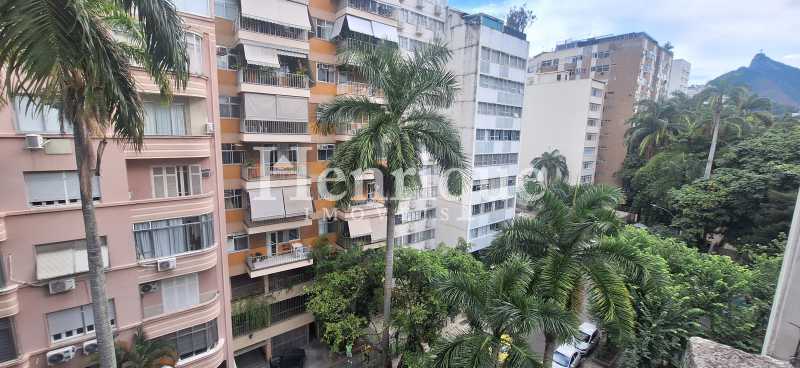 Apartamento, 3 quartos, 130 m² - Foto 2