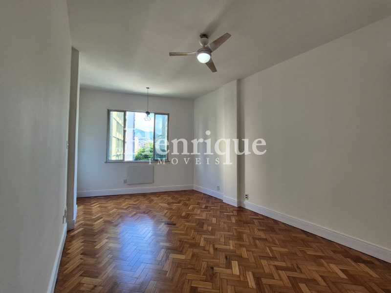 Apartamento, 1 quarto, 64 m² - Foto 2