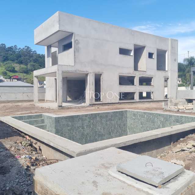 Casa à venda com 5 quartos, 288m² - Foto 9