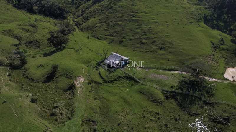 Fazenda à venda com 11 quartos, 1902000m² - Foto 13