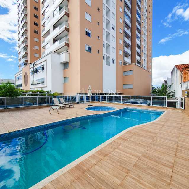 Apartamento à venda com 3 quartos, 93m² - Foto 2