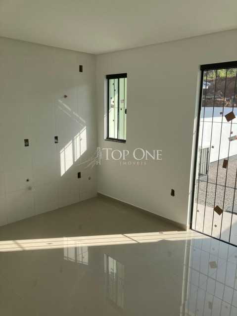 Casa à venda com 2 quartos, 92m² - Foto 8