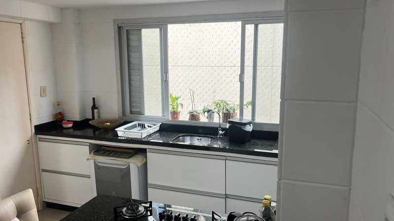 Apartamento à venda com 3 quartos, 155m² - Foto 16