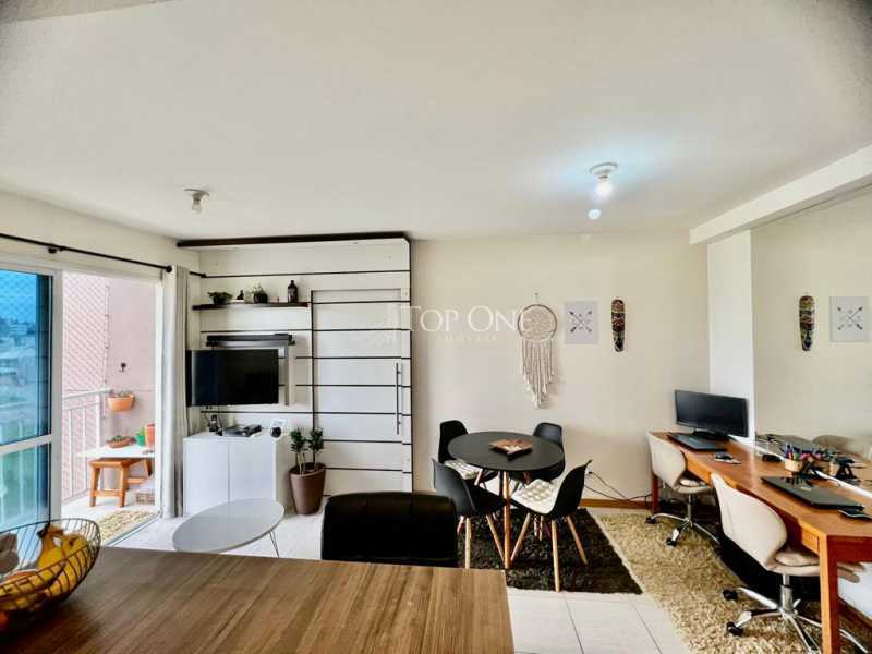 Apartamento à venda com 2 quartos, 60m² - Foto 1