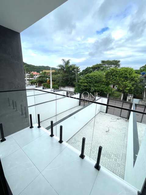 Casa à venda com 2 quartos, 84m² - Foto 9