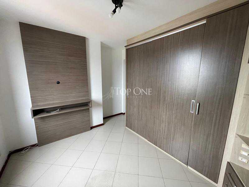 Apartamento à venda com 3 quartos, 116m² - Foto 5