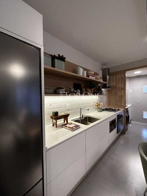 Apartamento à venda com 2 quartos, 66m² - Foto 24