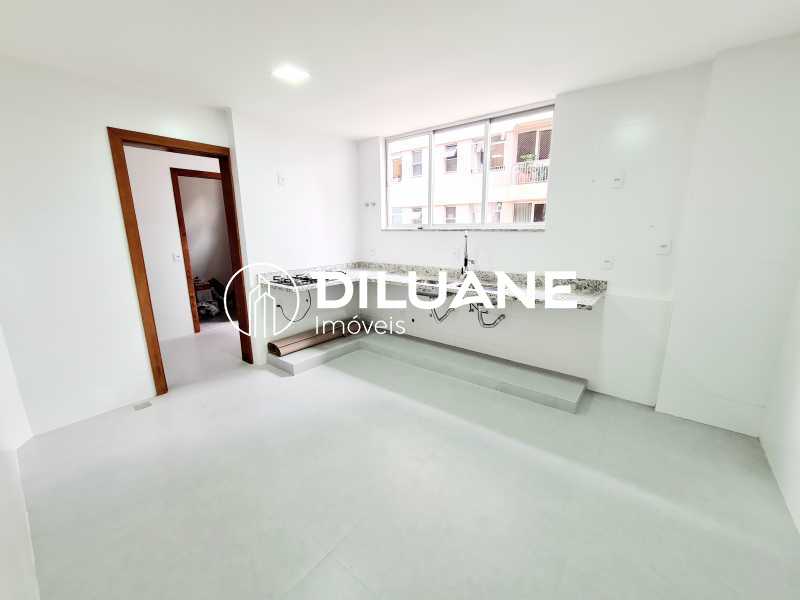 Apartamento à venda com 4 quartos, 185m² - Foto 12