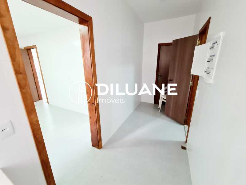 Apartamento à venda com 4 quartos, 185m² - Foto 29