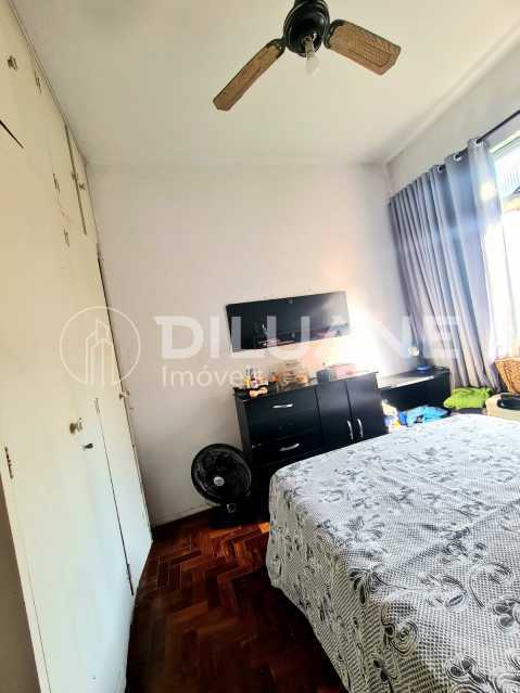 Apartamento à venda com 2 quartos, 43m² - Foto 16