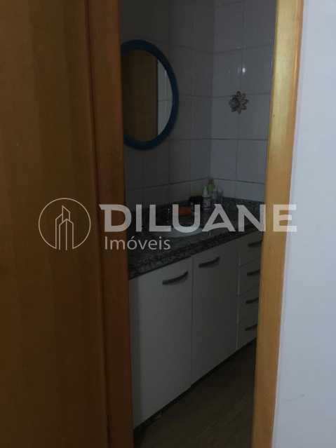 Apartamento à venda com 3 quartos, 115m² - Foto 8