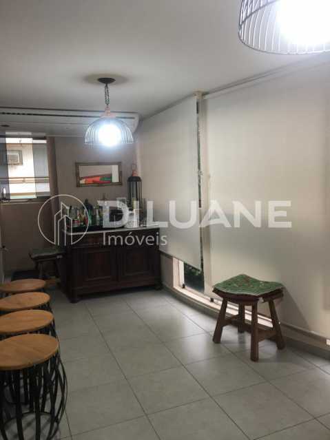 Apartamento à venda com 3 quartos, 115m² - Foto 19