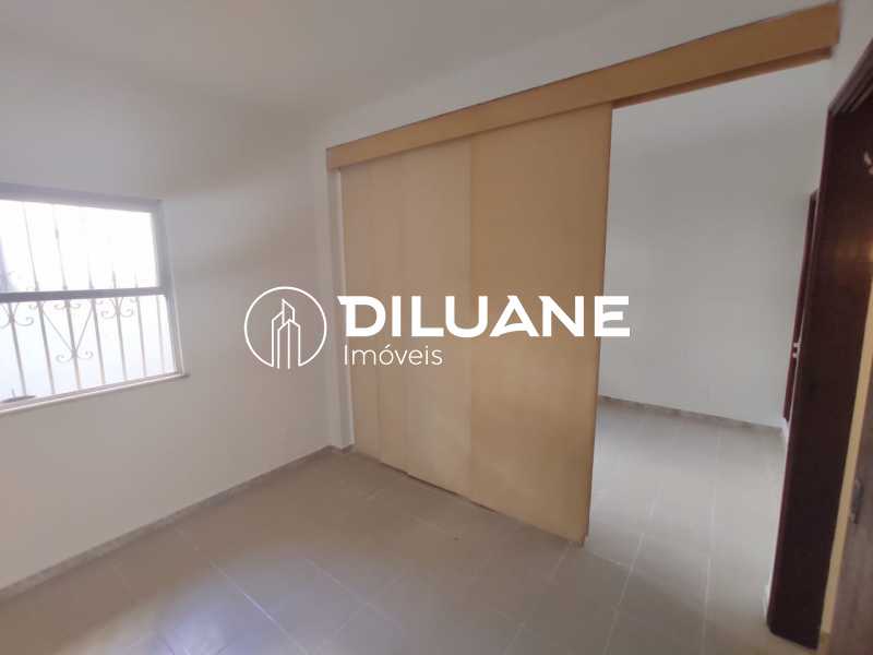 Casa de Vila à venda com 2 quartos, 65m² - Foto 1