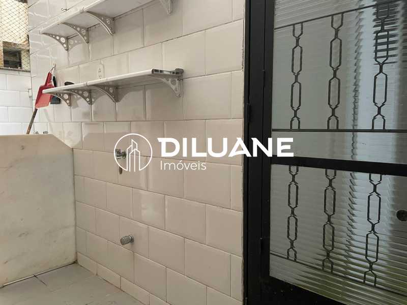 Apartamento à venda com 2 quartos, 60m² - Foto 12