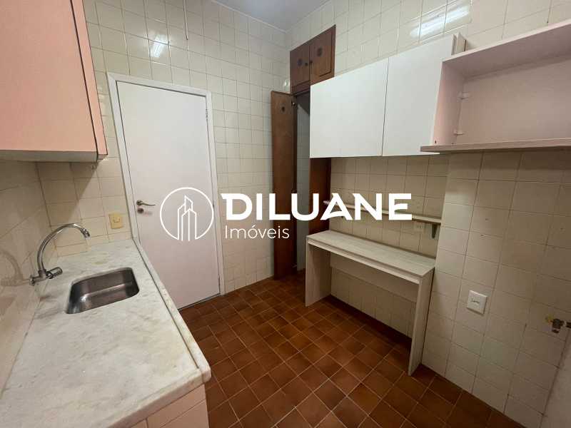 Apartamento à venda com 2 quartos, 66m² - Foto 10