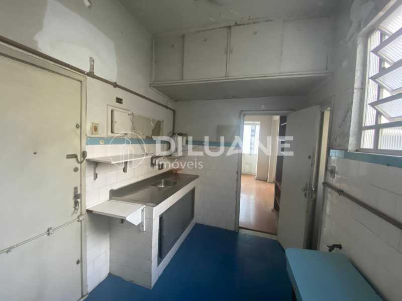 Apartamento à venda com 3 quartos, 100m² - Foto 12