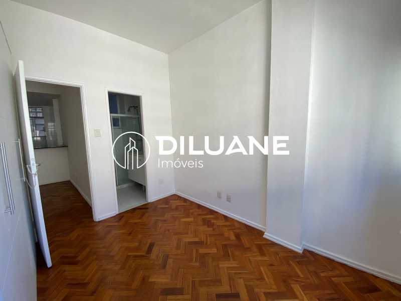 Apartamento à venda com 1 quarto, 45m² - Foto 21