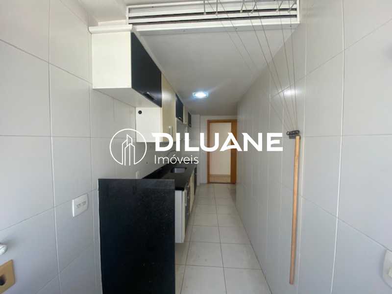 Apartamento à venda com 2 quartos, 90m² - Foto 13