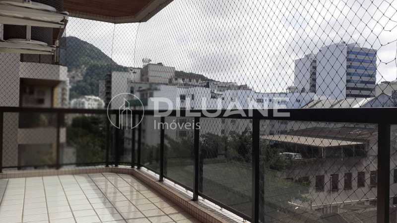 Apartamento à venda com 3 quartos, 128m² - Foto 12