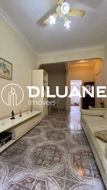 Apartamento à venda com 3 quartos, 110m² - Foto 3